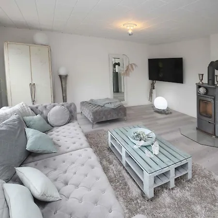 In 51101 Apartment *