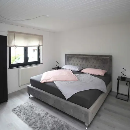 Apartment In 51101
